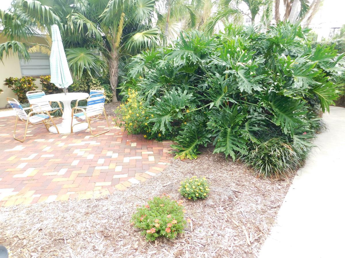 The Grove Beach Condominiums Delray Beach Exterior foto